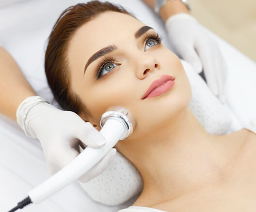 Amine - Modelado Facial
